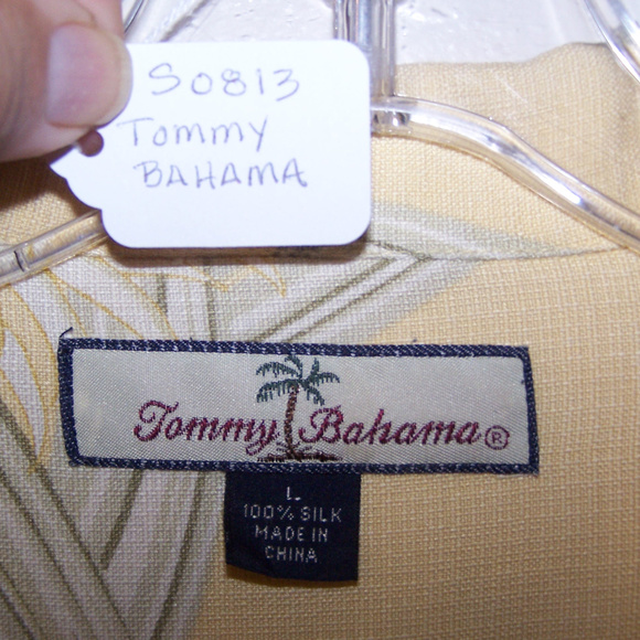 TOMMY BAHAMA 100% SILK HAWAIIAN CAMP SHIRT S0813 - Picture 7 of 7